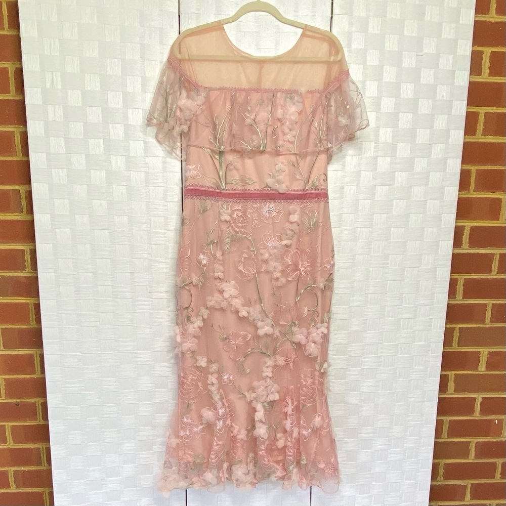 Marchesa Notte Dress Evening Embroidered Organza 3 D Blush Pale Pink Gown Sz 14 - Picture 3 of 11